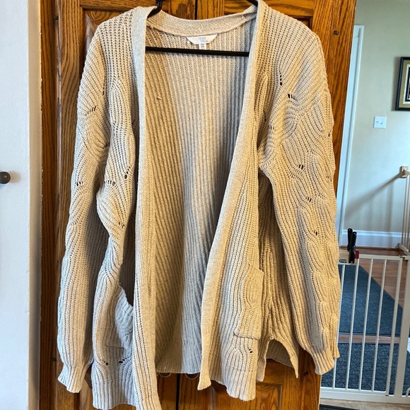 Time and Tru Sweaters - TIME and Tru Cardigan Size XXL (20) Beige